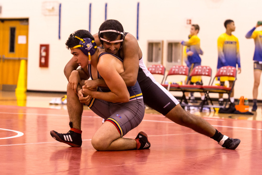 Wrestling: Heritage Tops Rival Loudoun County in Conference 21B Clash heritage-loudoun-county-wrestling-2