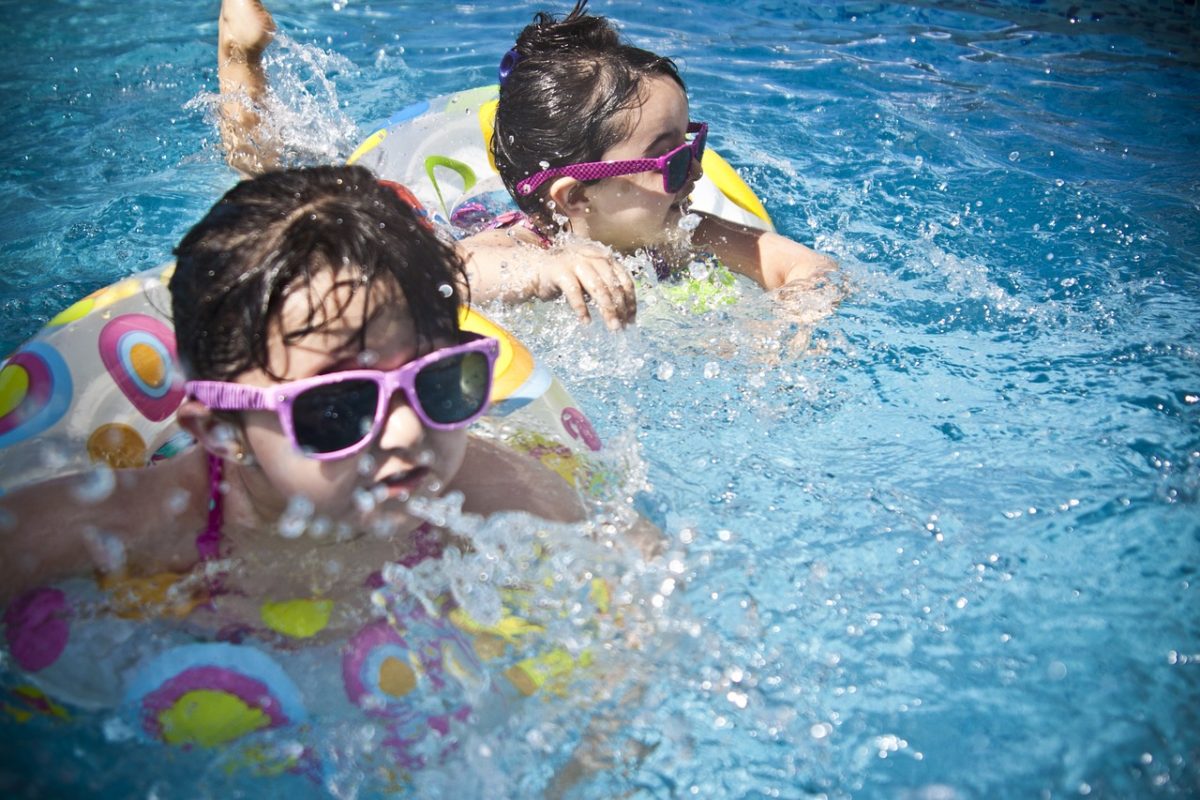 Wellness Wednesday: 5 Tips to Make Summer Swimming Pain and Injury Free Swimming Pool