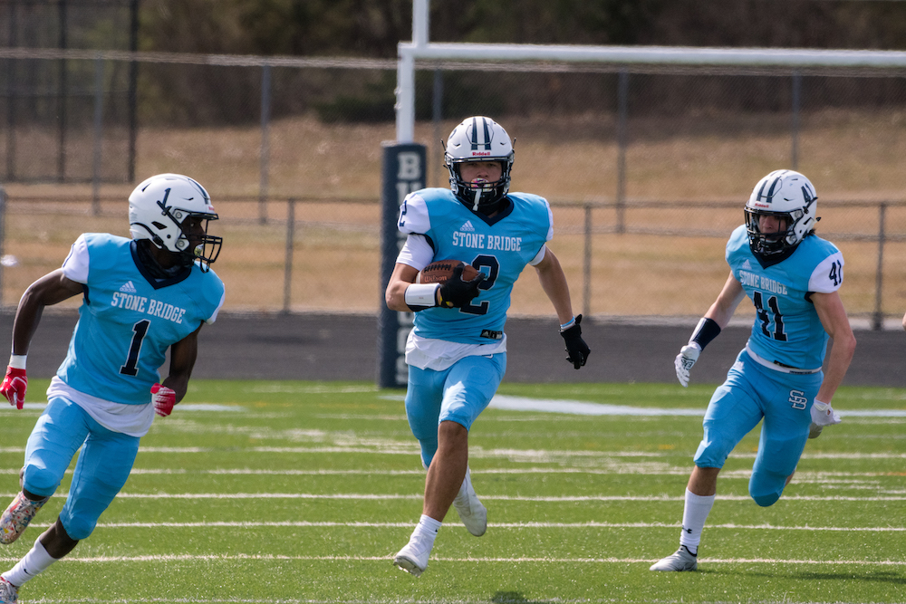 Football: Stone Bridge Rolls Past Potomac Falls in Potomac District Matchup - LoCoSports